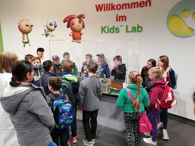 Besuch im BASF Kids‘ Lab